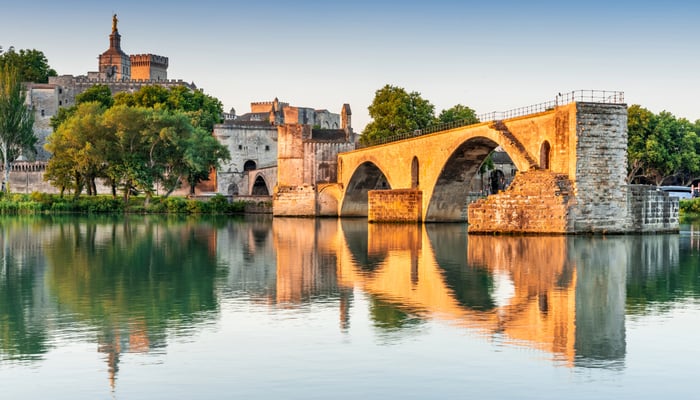 Avignon_Bridge__Popes_Palace_and_Rhone_River_