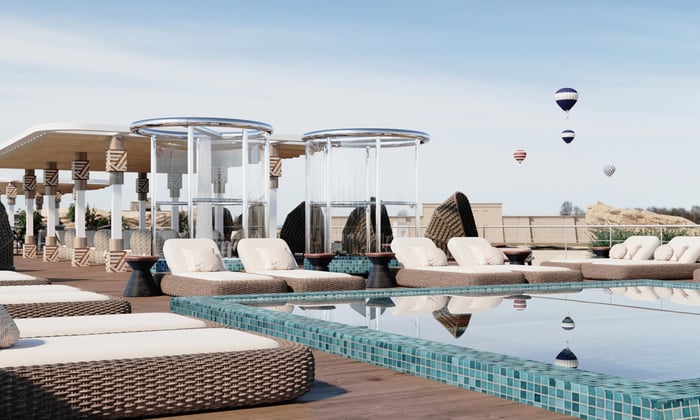 AmaDahlia pool deck