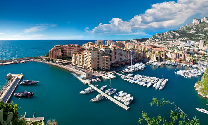 Monte Carlo harbour