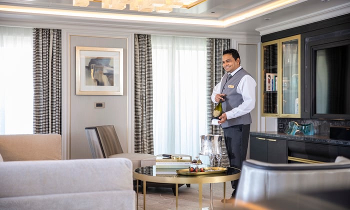 Seven Seas Splendor - Regent Suite butler