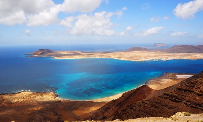 view_of_graciosa_island_from_lanzarote