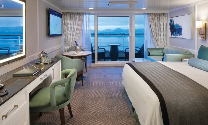 Oceania Insignia - Penthouse Suite
