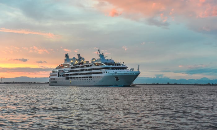 Ponant - Le Lyrial