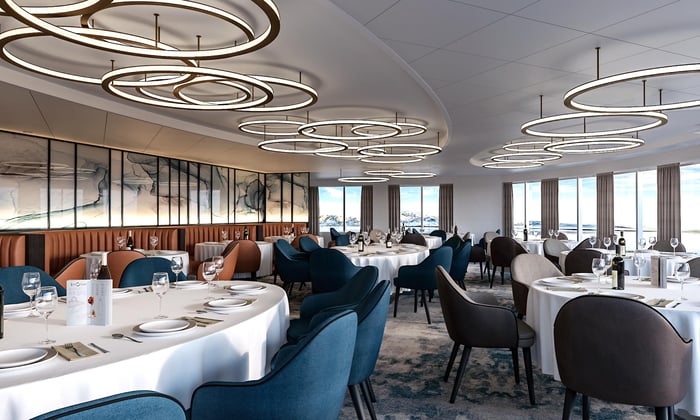Quark Expeditions, Ultramarine, main restaurant