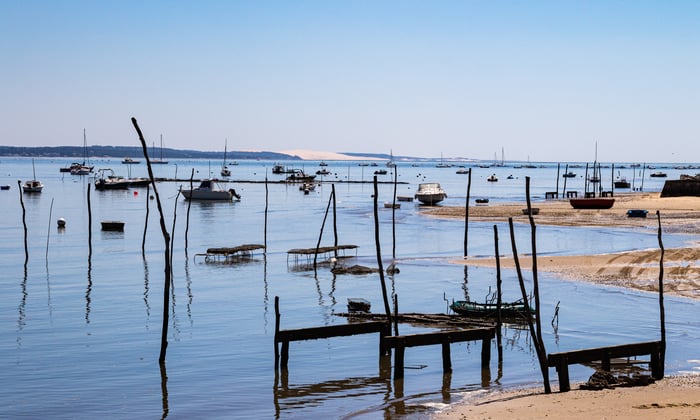 Oyster fishing in Arcachon on the Gironde Estuary