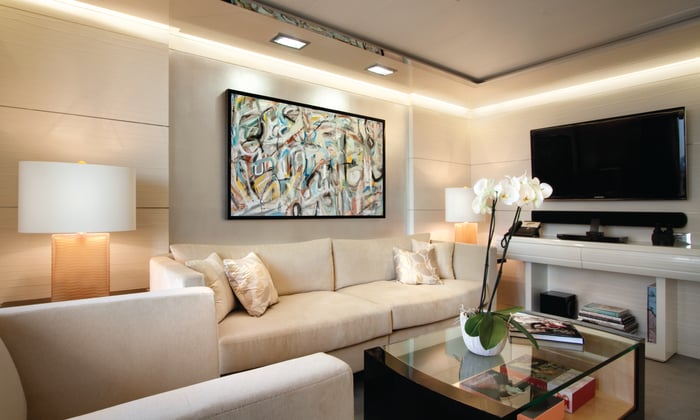 Oceania O Class - Vista Suite living room