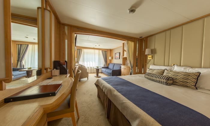 windstar-review-star-legend-greece
