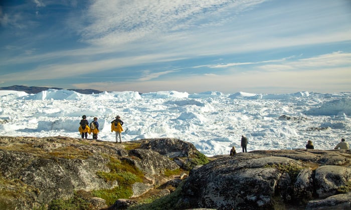 hiking in lulissat in greenland with quark