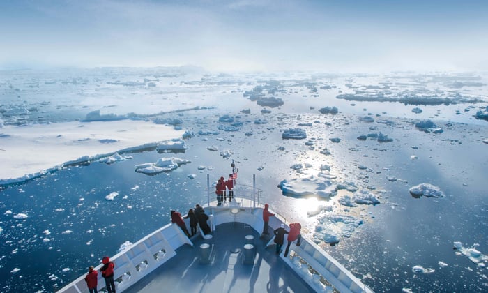 Hapag-Lloyd Cruises - MS Bremen in Antarctica