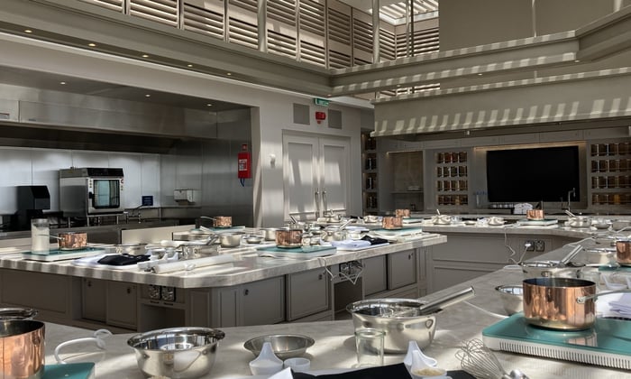 SALT kitchen silver ray