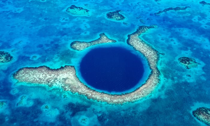 The Great Blue Hole, Belize