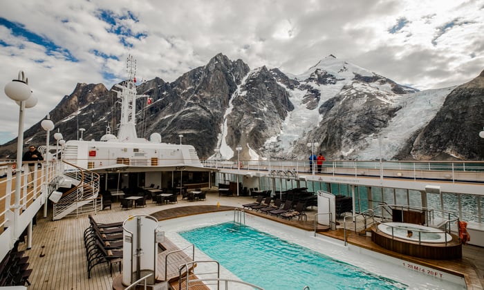 Silver Cloud in Svalbard