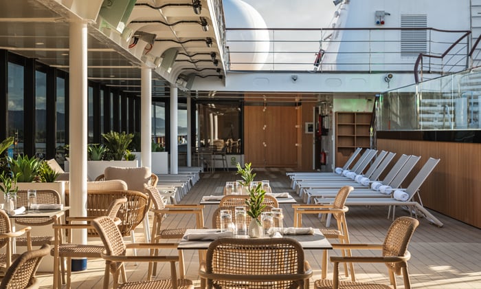 Star Bar and Grill onboard Windstar’s Star Seeker