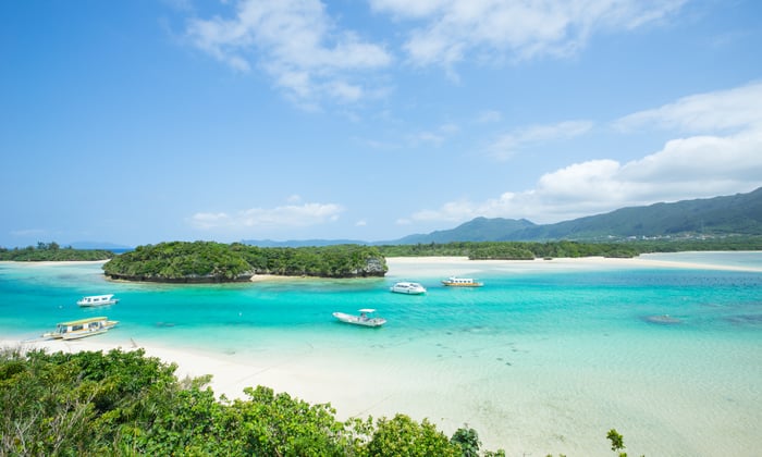 beach-expedition-cruise