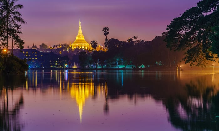 Shwedagon Pagoda, Yangon