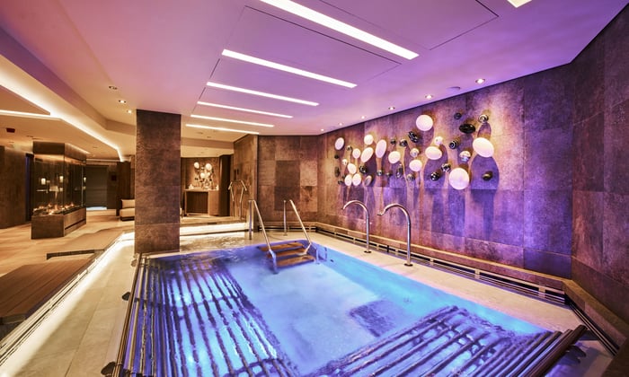 Hydrotherapy pool on Explora Journeys' Explora I