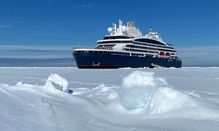 Ponant - Le Commandant Charcot in Greenland