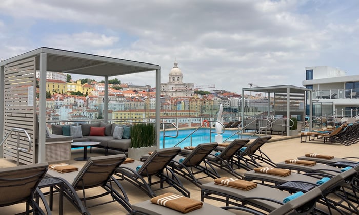 pool area silver ray