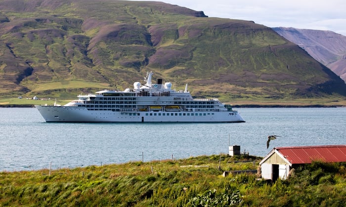 Crystal Endeavor in Iceland