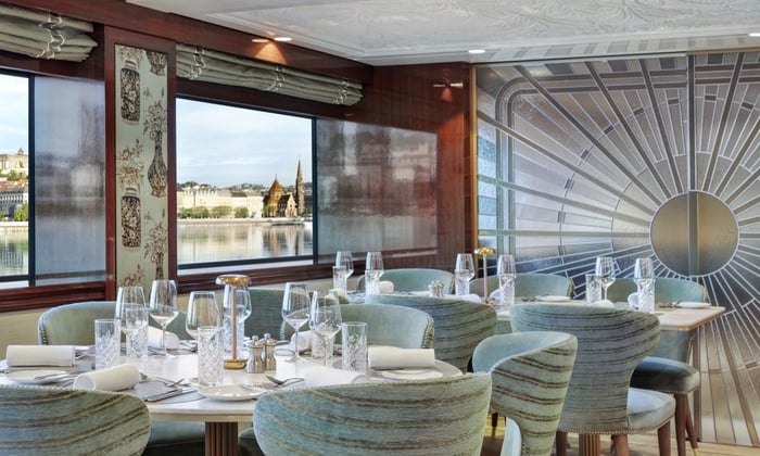 Restaurant on board S.S. Emilie