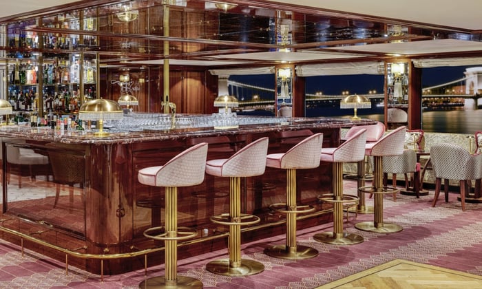 Lounge on board S.S. Emilie
