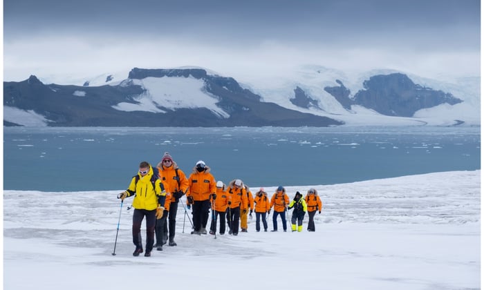 Ponant Polar Hike