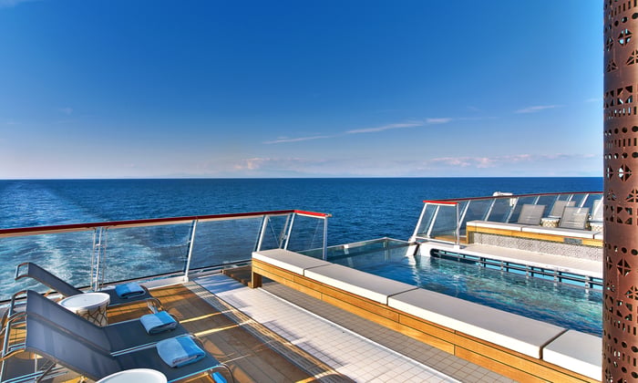 Viking Ocean Cruises - Infinity pool