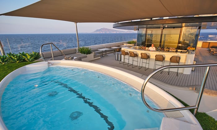Sky Bar on board Emerald Sakara