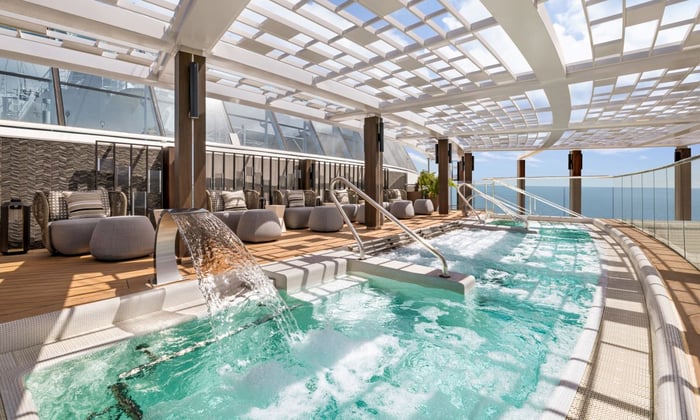 Aquamar spa onboard Oceania's Vista 