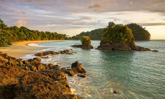 Playa Espadilla Beach in Manuel Antonio National Park, Costa Rica