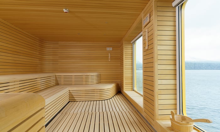 Quark Expeditions Ultramarine Tundra Spa sauna
