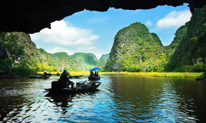 Ha Long Bay Cove, Vietnam