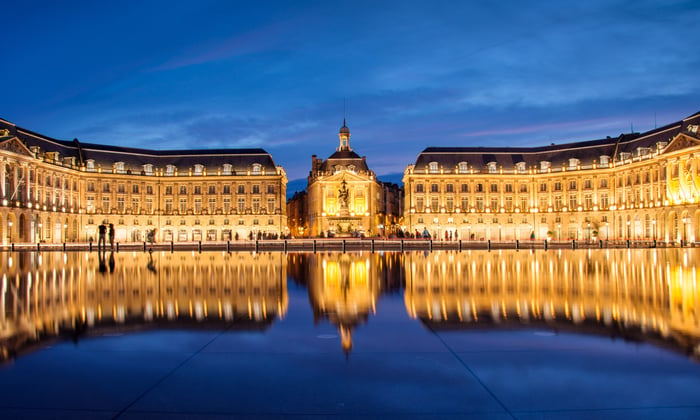 Place De La Bourse at night, Bordeaux
