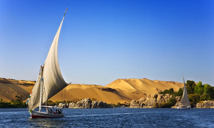 aswan_feluccas_on_the_nile
