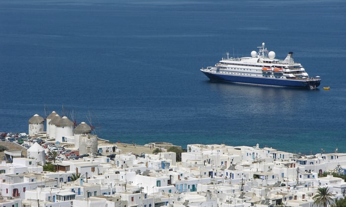 SeaDream Yacht Club in Mykonos