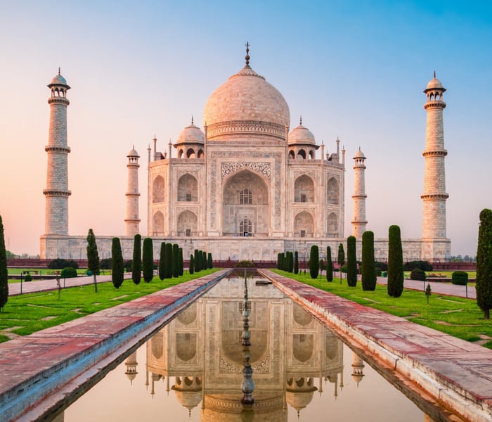 the taj mahal in india