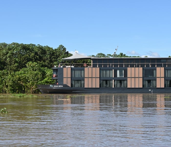 Aqua Nera sailing on the Amazon River