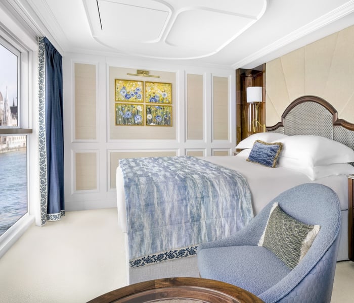 Suite on board S.S. Emilie