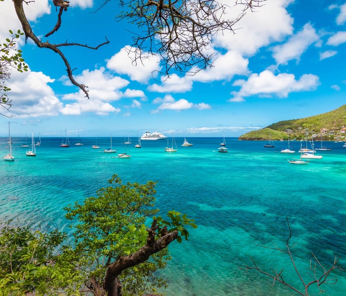 Admiralty Bay, Bequia