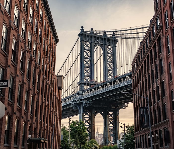 Brooklyn Bridge in new york, a popular stop on canada and new england cruises