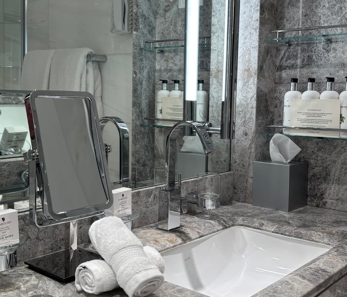 Veranda suite bathroom onboard Seabourn Ovation