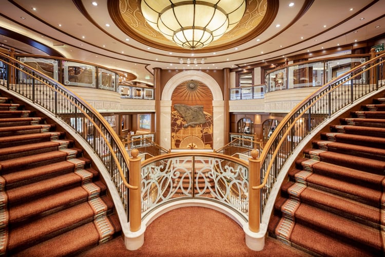 Queen Victoria - Grand Lobby