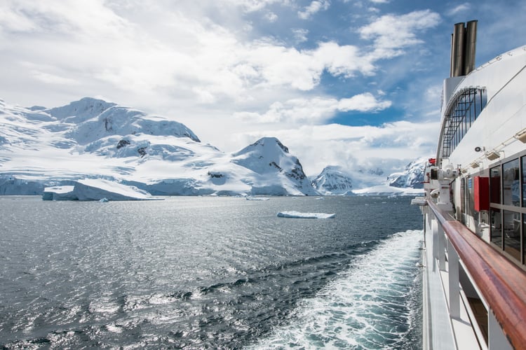 A Ponant cruise to Antarctica - Read our guide to choosing the right itinerary
