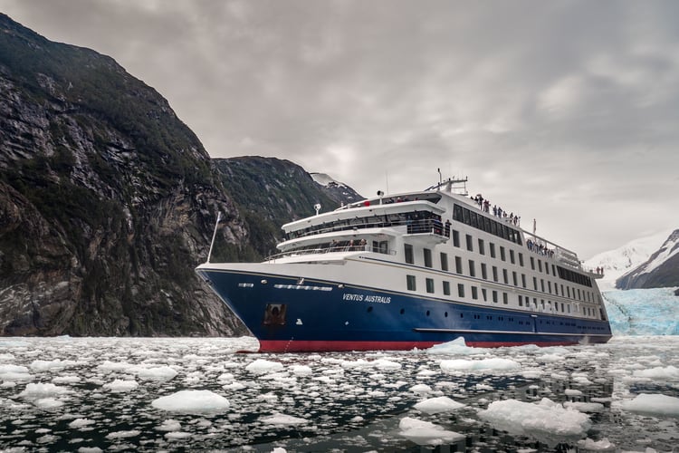 Ventus Australis Review - ship