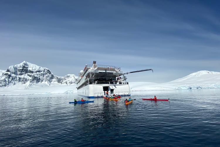 benefits of a small expedition ship