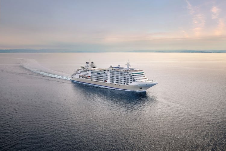 Silversea - Silver Dawn at sea