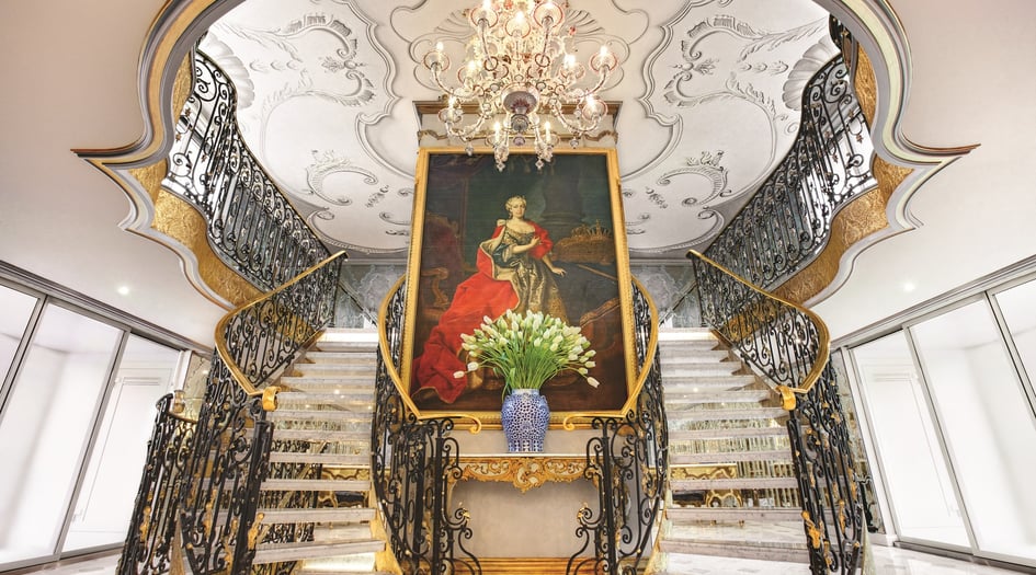 Uniworld - S.S. Maria Theresa lobby