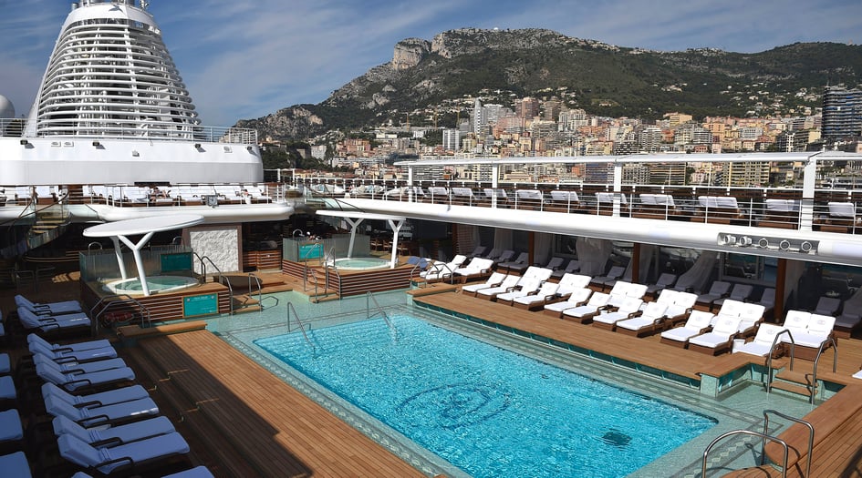 Regent Seven Seas Explorer - pool deck