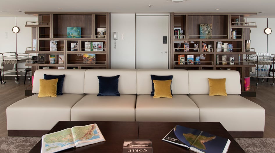 Silver Origin - Lounge