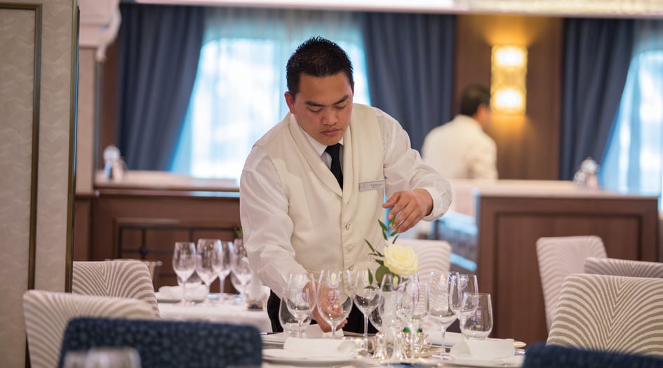 Regent Seven Seas Mariner - Compass Rose service